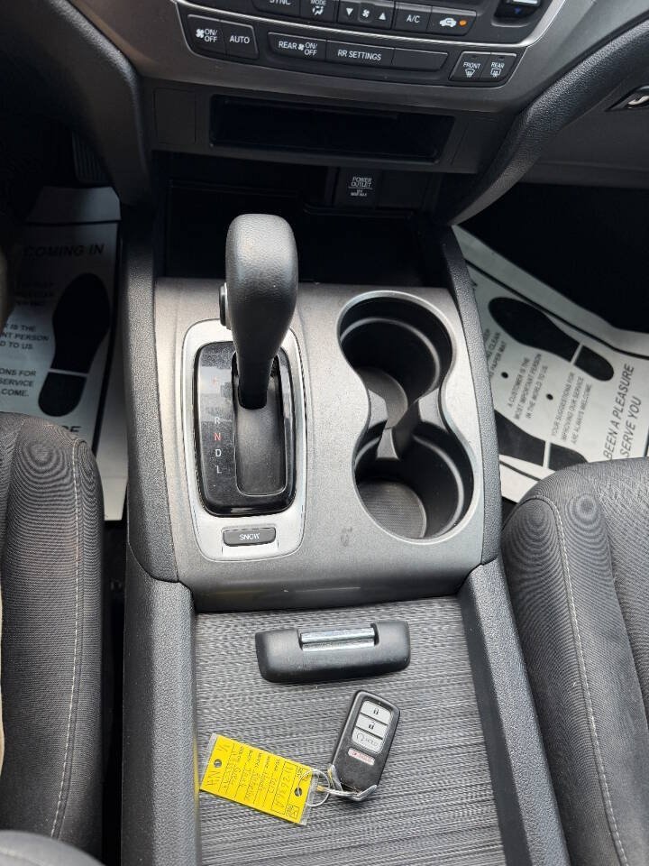 Used 2017 Honda Ridgeline RTS image 14
