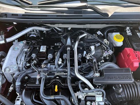 Used 2025 Nissan Sentra SV FWD image 29