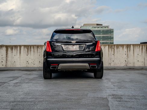 Used 2017 Cadillac XT5 Platinum AWD/4WD image 5
