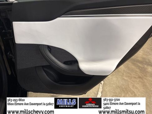 Used 2023 Tesla Model S Plaid image 15