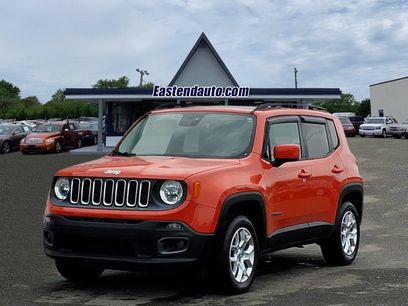 Used 2016 Jeep Renegade Latitude w/ Safety & Security Group