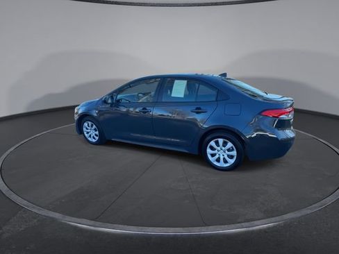 Used 2025 Toyota Corolla LE image 9