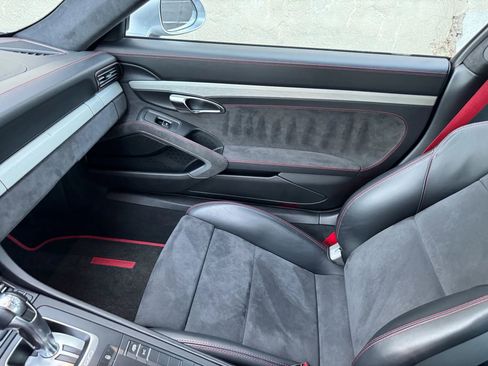 Used 2015 Porsche 911 GT3 RWD image 28