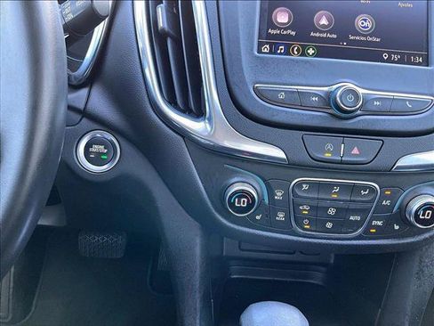 Used 2024 Chevrolet Equinox LT FWD image 24