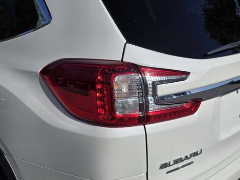 Used 2025 Subaru Ascent Premium AWD/4WD image 7