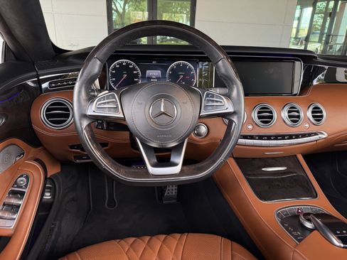 Used 2017 Mercedes-Benz S 550 Cabriolet image 37