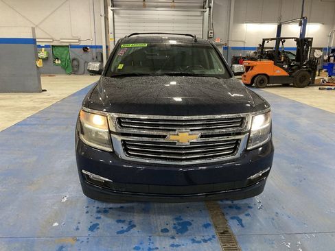 Used 2018 Chevrolet Suburban Premier image 2