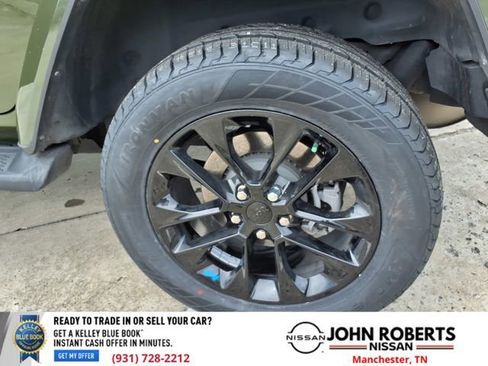 Used 2023 Jeep Wrangler Unlimited Sahara image 24