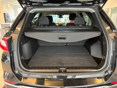 Used 2021 Chevrolet Equinox LT AWD/4WD image 32