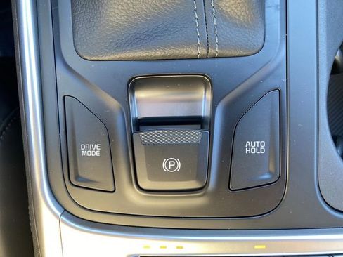 New 2026 Kia Carnival image 24