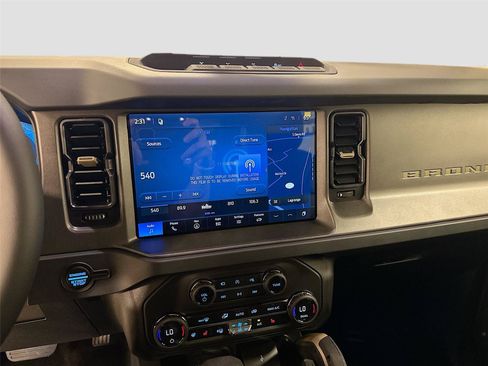 New 2026 Ford Bronco Badlands AWD/4WD image 14
