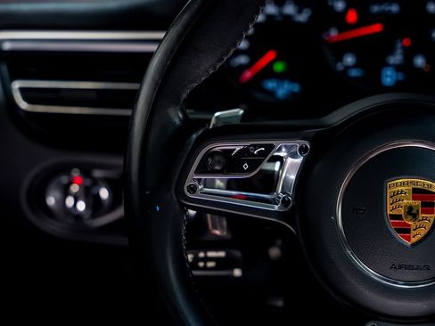 Used 2021 Porsche Macan GTS image 46