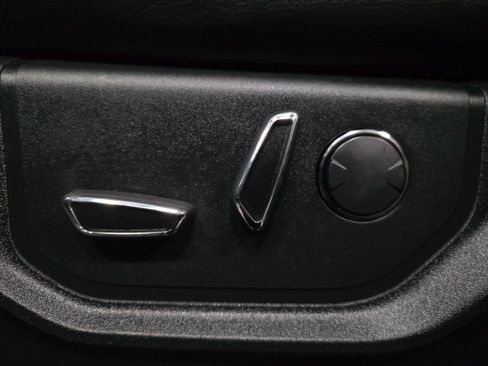 Used 2018 Ford F150 Lariat w/ Equipment Group 502A Luxury image 32