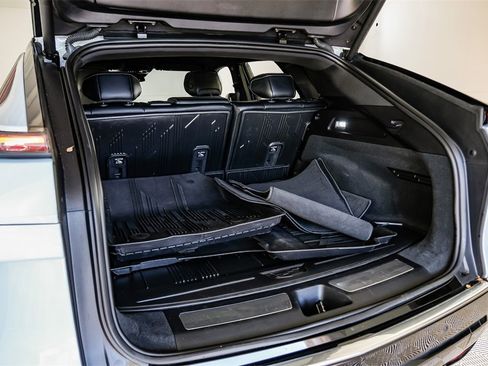 Used 2024 Cadillac Lyriq Luxury image 56