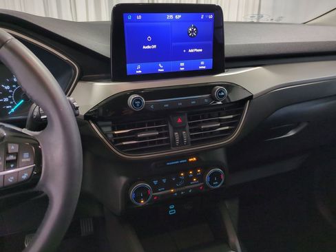 Used 2022 Ford Escape SEL image 30