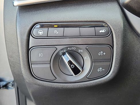 Used 2022 INFINITI QX50 Luxe AWD/4WD image 21