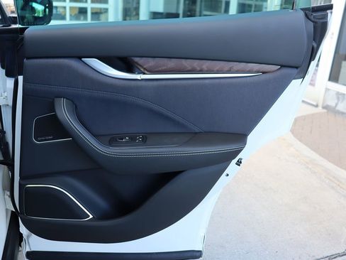 Used 2022 Maserati Levante GT image 61