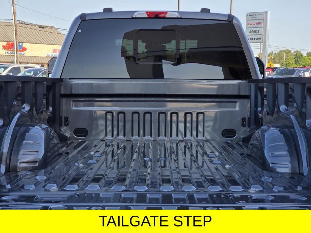 New 2026 Ford F350 Lariat w/ Lariat Premium Package AWD/4WD image 9