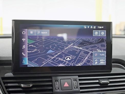 Used 2023 Audi SQ5 Prestige w/ Prestige Package AWD/4WD image 19