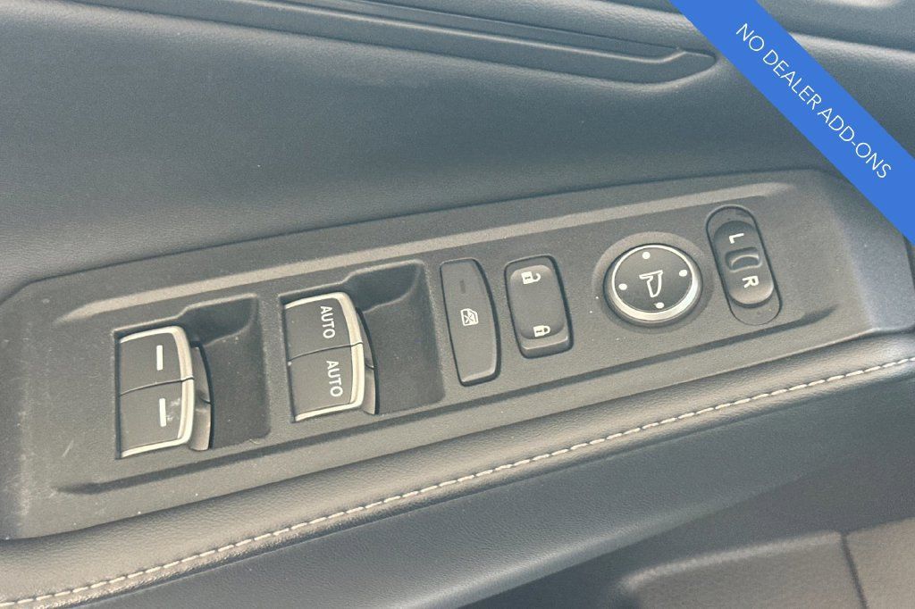 Used 2025 Honda Accord Sport image 12