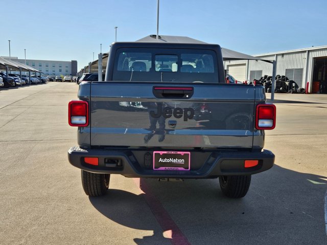 New 2026 Jeep Gladiator Sport AWD/4WD image 8