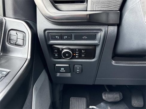 Used 2023 Ford F150 Platinum w/ Equipment Group 701A High image 29