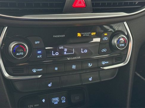 Used 2020 Hyundai Santa Fe SEL w/ Convenience + Premium Package image 23