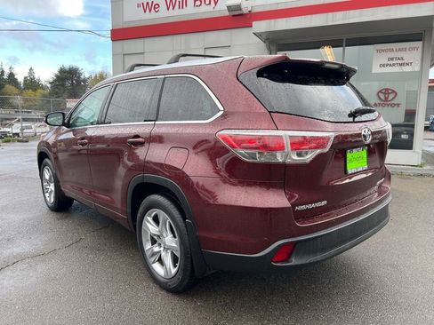 Used 2014 Toyota Highlander Limited Platinum image 6