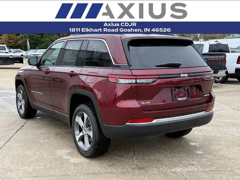New 2025 Jeep Grand Cherokee Limited AWD/4WD image 5