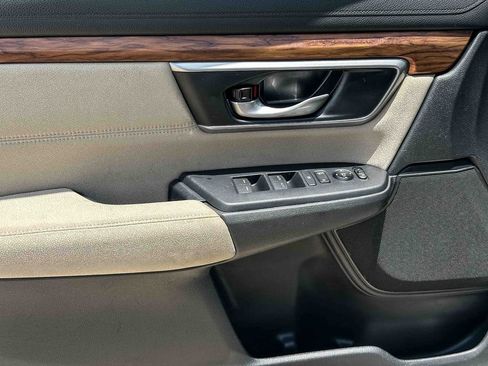 Used 2020 Honda CR-V EX image 17