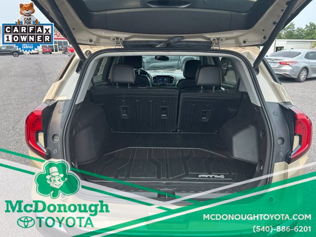 Used 2023 GMC Terrain AT4 w/ LPO, Floor Liner Package AWD/4WD image 11