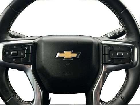 Used 2023 Chevrolet Blazer LT FWD image 23