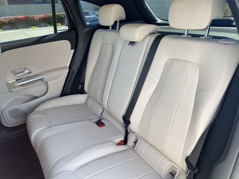 Used 2022 Mercedes-Benz GLA 250 image 23