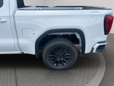 New 2026 GMC Sierra 1500 Elevation image 30