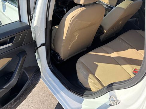 Used 2020 Volkswagen Jetta S image 18