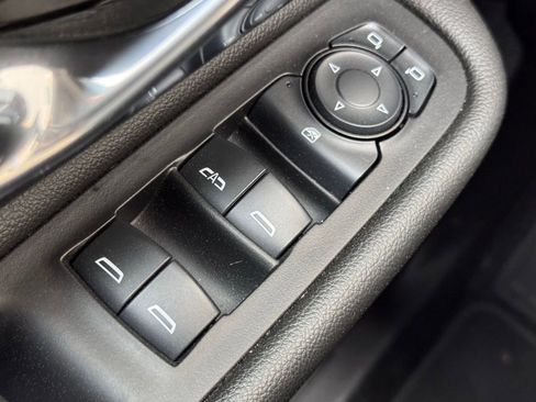 Used 2025 Chevrolet Equinox LT w/ Convenience Package II image 25