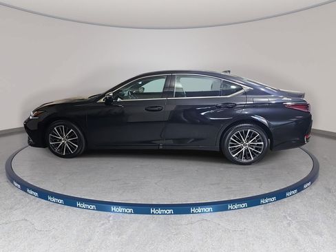 Used 2023 Lexus ES 250 w/ Premium Package AWD/4WD image 8