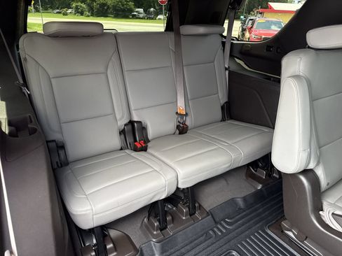 Used 2023 Chevrolet Tahoe LT RWD image 35