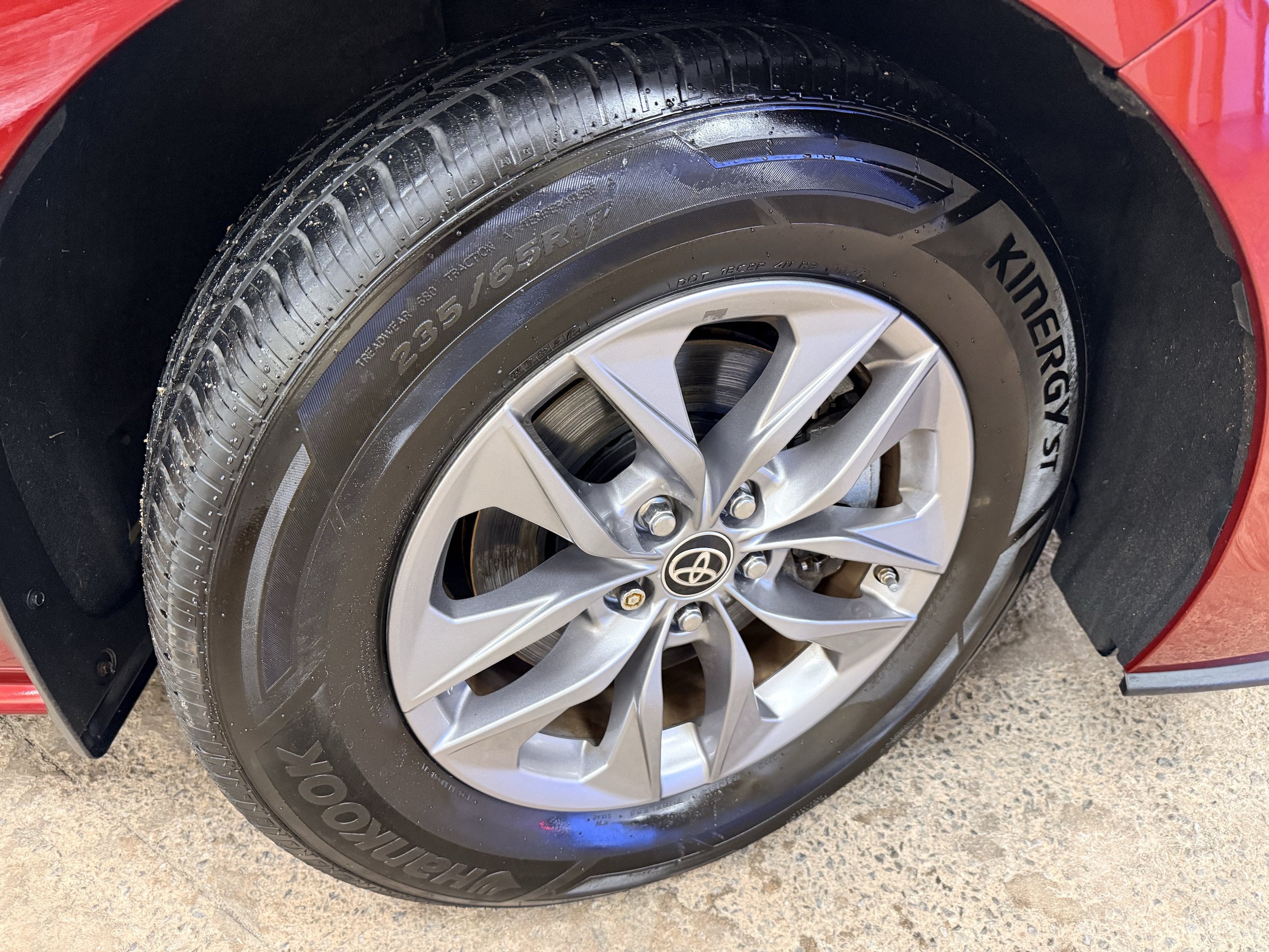 Used 2021 Toyota Sienna XLE w/ XLE Plus Package FWD image 45