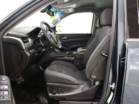 Used 2019 Chevrolet Tahoe LS AWD/4WD image 9