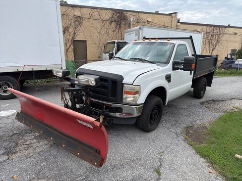 Used 2010 Ford F250 XL AWD/4WD image 4