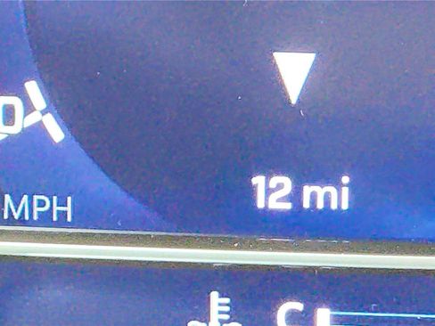 Used 2024 Chevrolet Silverado 2500 LTZ w/ LTZ Premium Package image 28