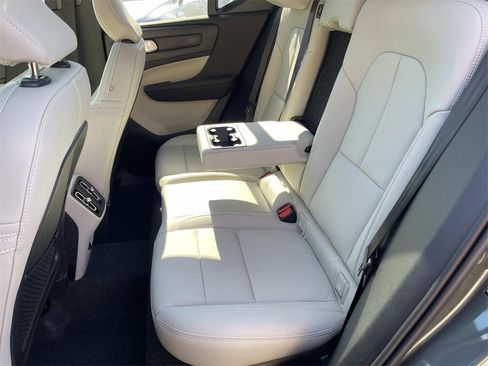 New 2026 Volvo XC40 B5 Plus w/ Protection Package Premier image 18