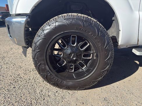 Used 2015 Ford F350 XLT w/ Advanced Security Group image 19