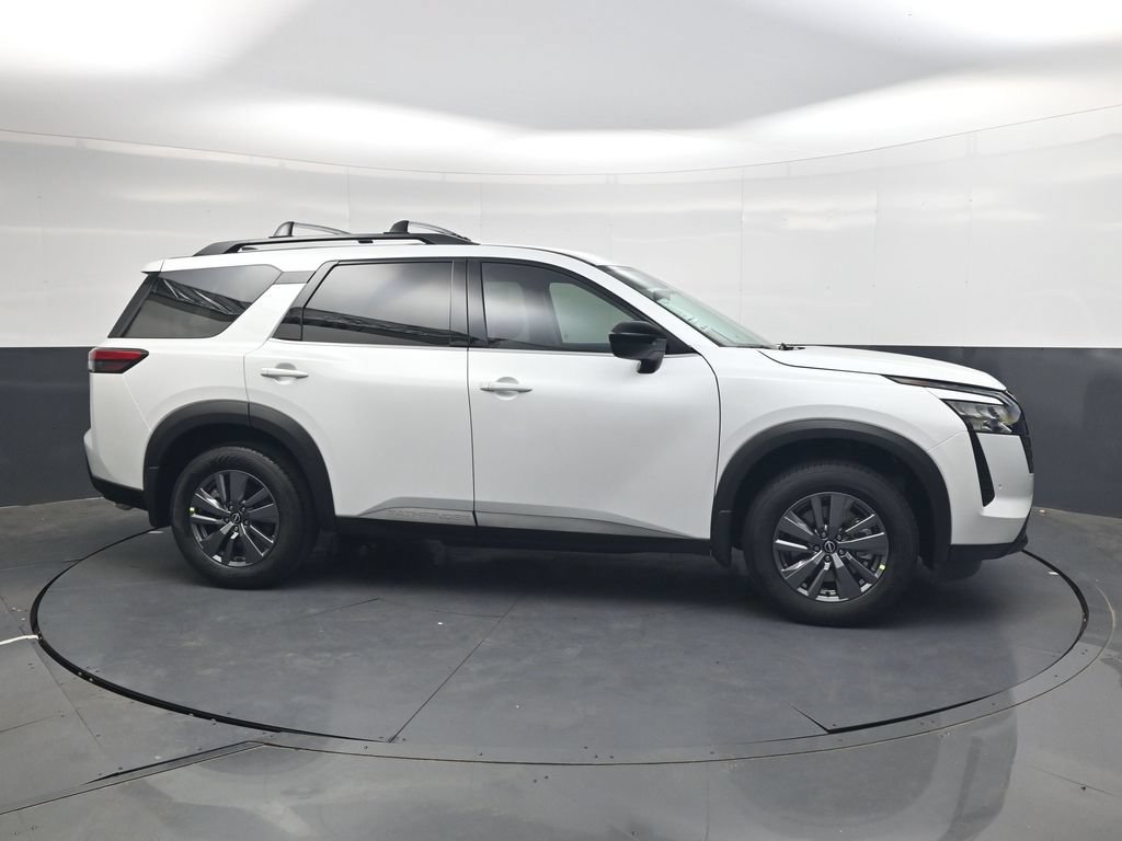 New 2026 Nissan Pathfinder SV FWD image 4