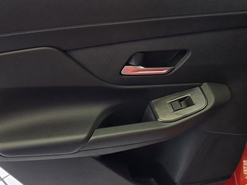 New 2026 Nissan Sentra SR w/ Floor Mat Package FWD image 9