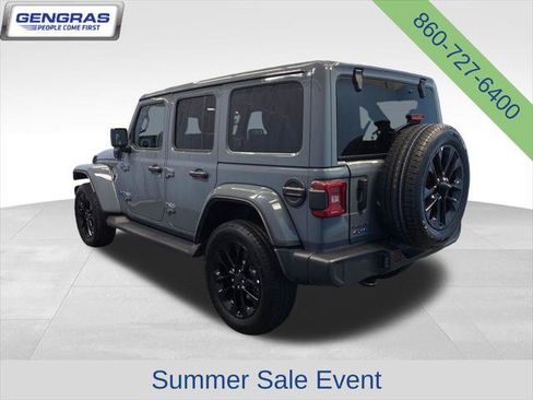 Certified 2025 Jeep Wrangler Unlimited Sahara AWD/4WD image 5