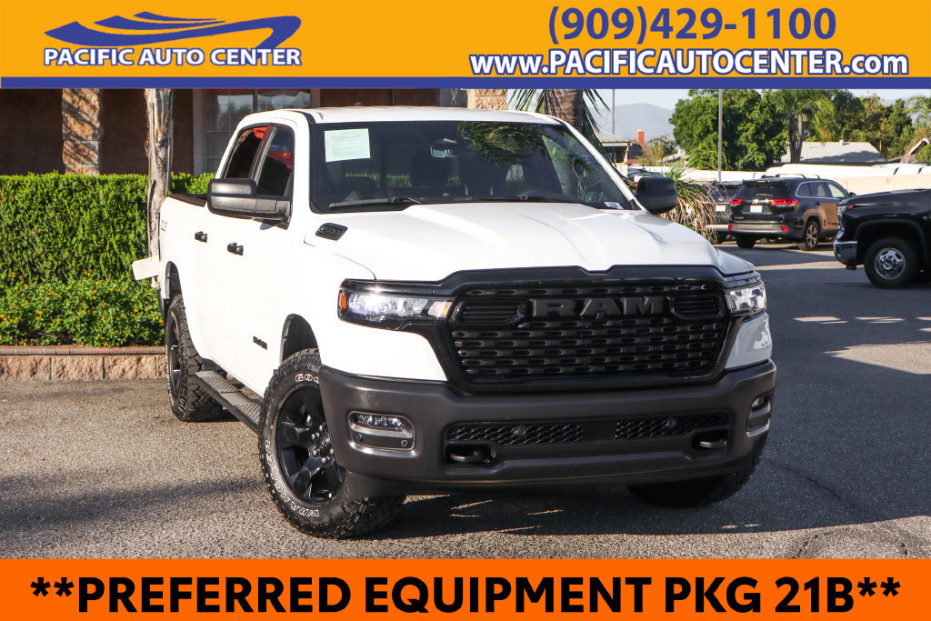 Used 2026 RAM 1500 Warlock AWD/4WD image 1