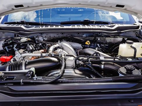 Used 2024 Ford F250 Lariat image 27