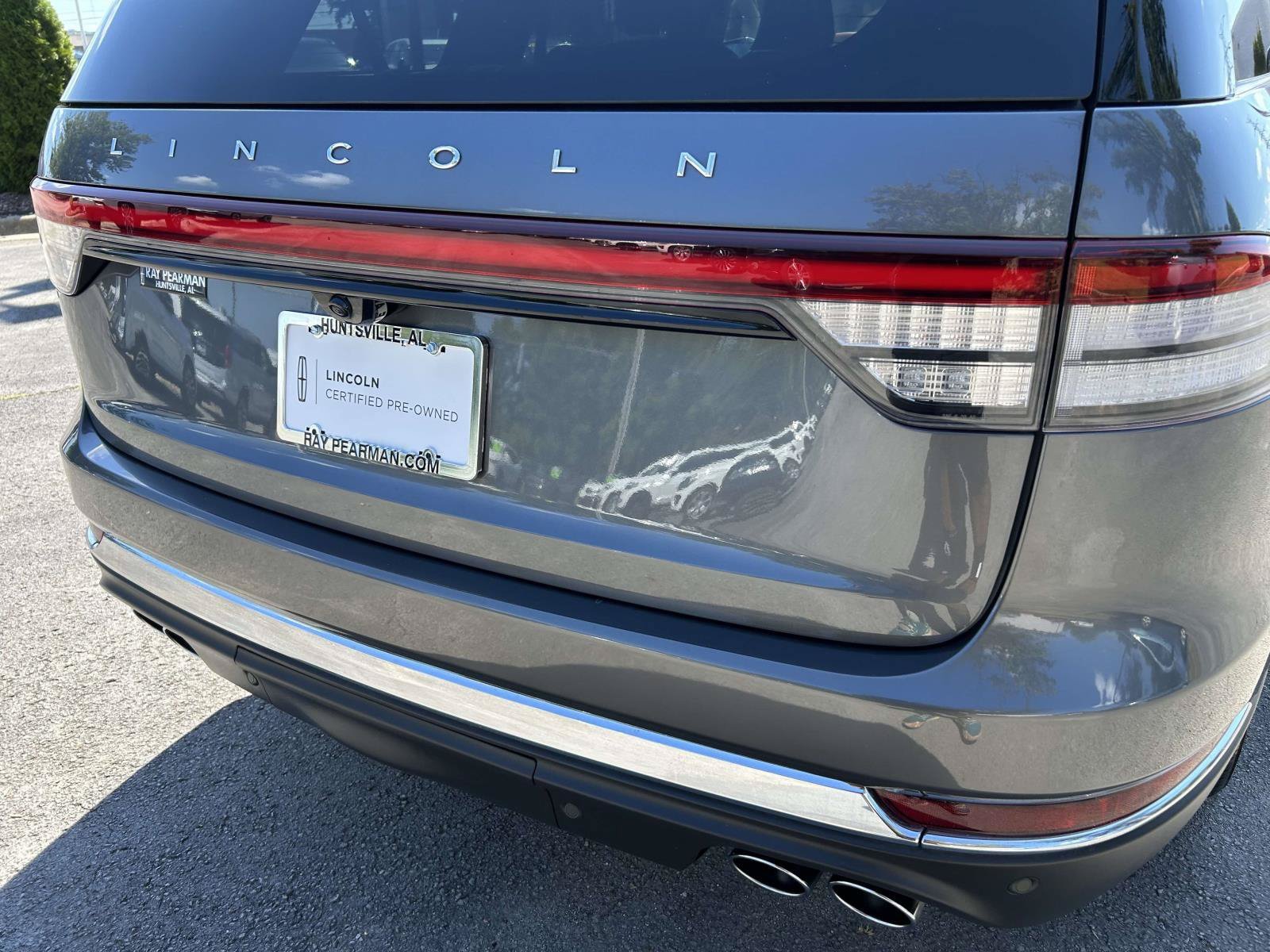 Certified 2025 Lincoln Aviator Reserve w/ Equipment Group 201A AWD/4WD image 4